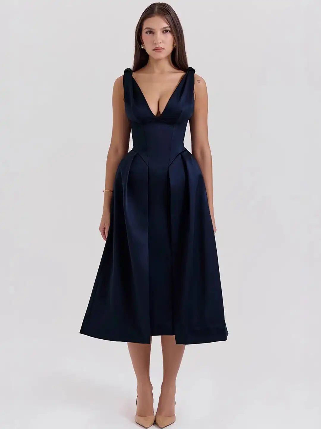 Buy bebe Navy Blue Plunge Neck Corset Style Fit & Flare Midi Dress - Dresses  for Women 34295545 | Myntra