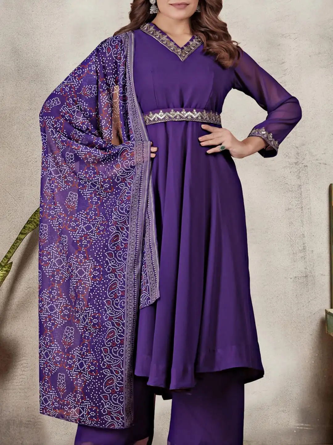Buy NARI DREAM Ethnic Motifs Yoke Design Thread Work Anarkali