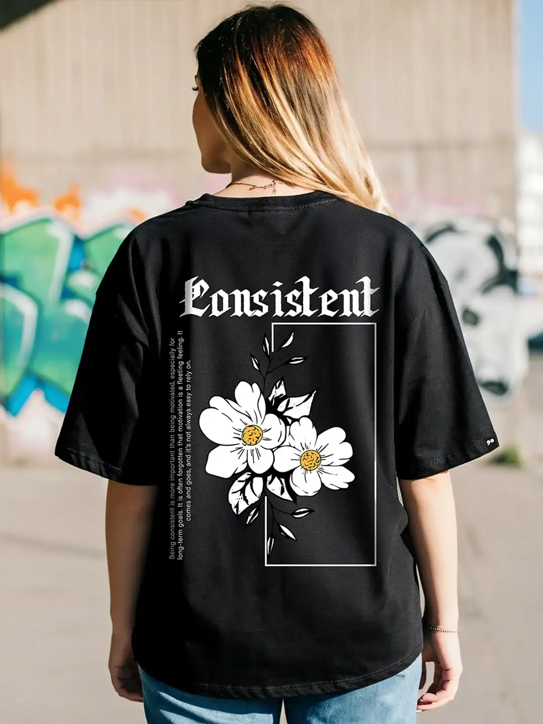Bewakoof Women's Classic FRIENDS TV Show T-Shirt - Slim Fit, 100% Cotton, Round Neck, Printed Design