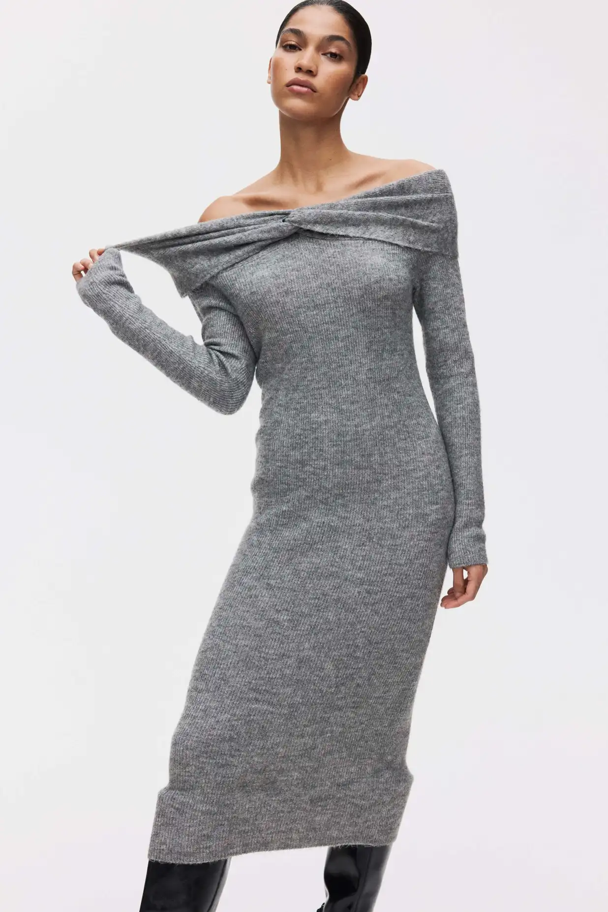 Buy H&M Fine-Knit Off-The-Shoulder Dress - Dresses for Women 37649953 |  Myntra