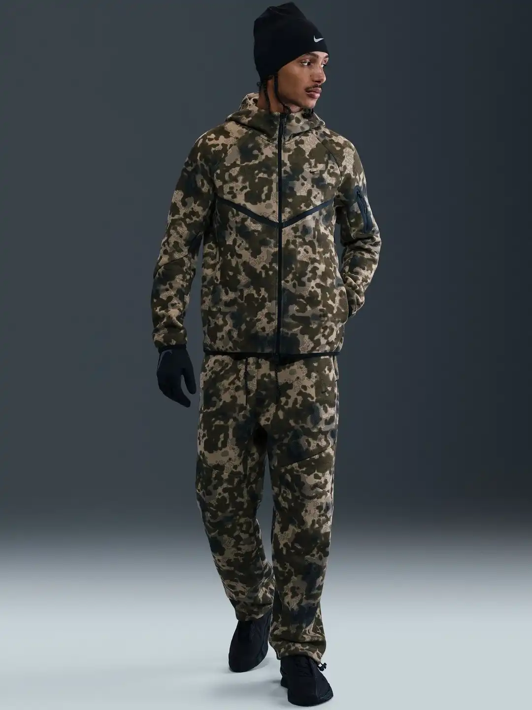 Buy Nike Tech Men's Full-Zip Camo Windrunner Jacket - Jackets for
