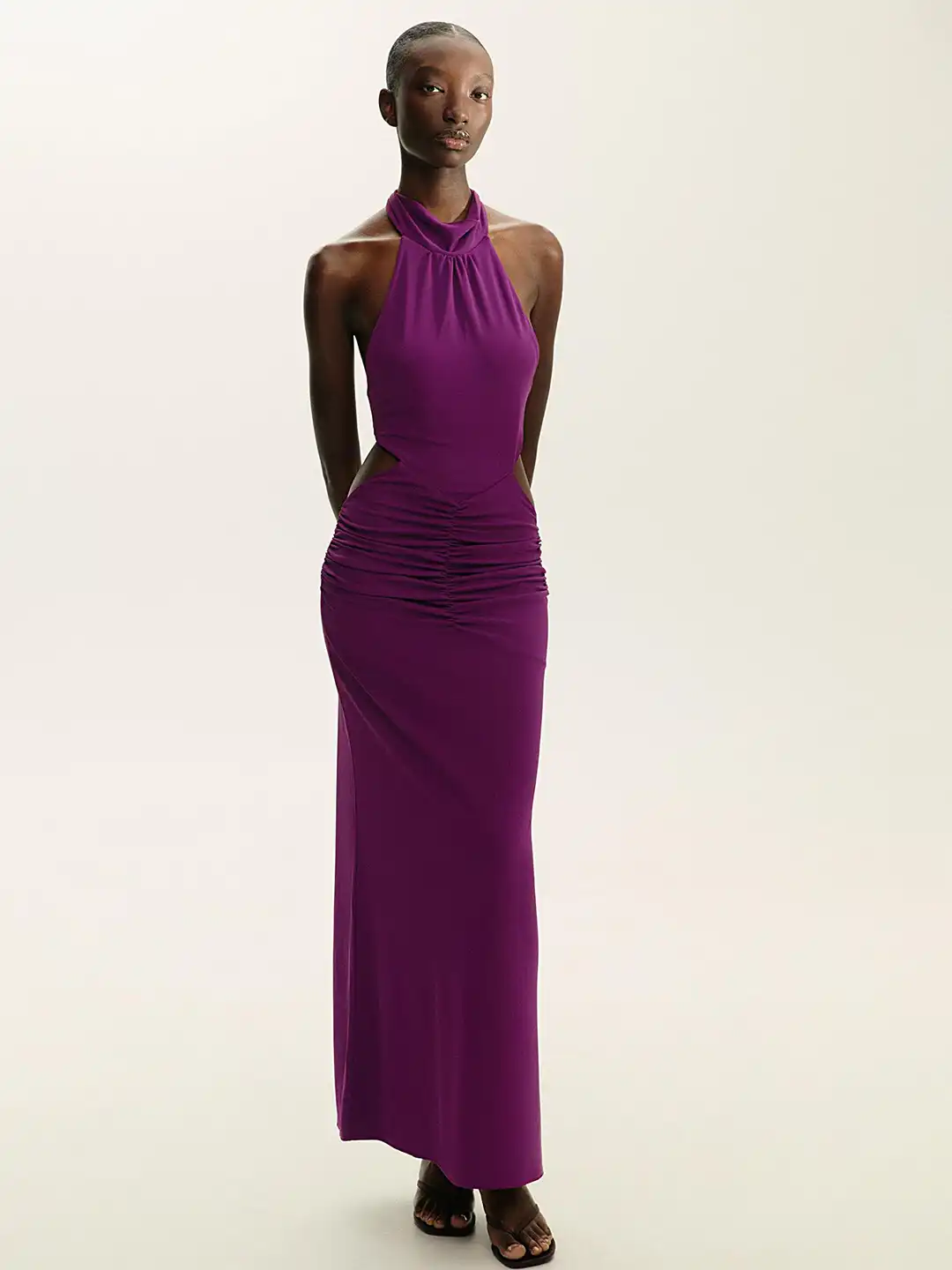 Slim halter dress【s0000007583】 Buy LULU & SKY Women Halter Neck Backless Bodycon Maxi Dress