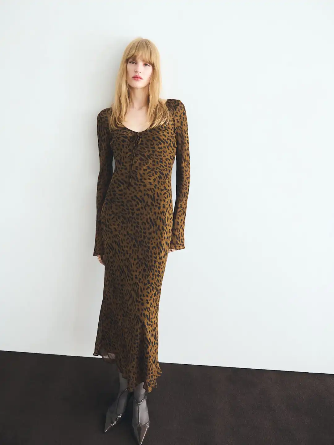 Buy MANGO Leopard Print Bodycon Maxi Dress - Dresses for Women 36679466 |  Myntra