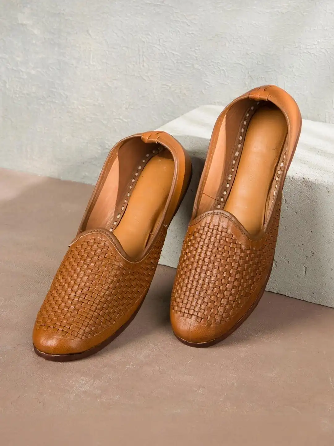 Desi For Fabindia Handmade Leather Loafer Shoes Men\'s Size 7 US 7.5 - 8 Euro 40 il_1080xN.8044085427_r0oi.jpg main image 3