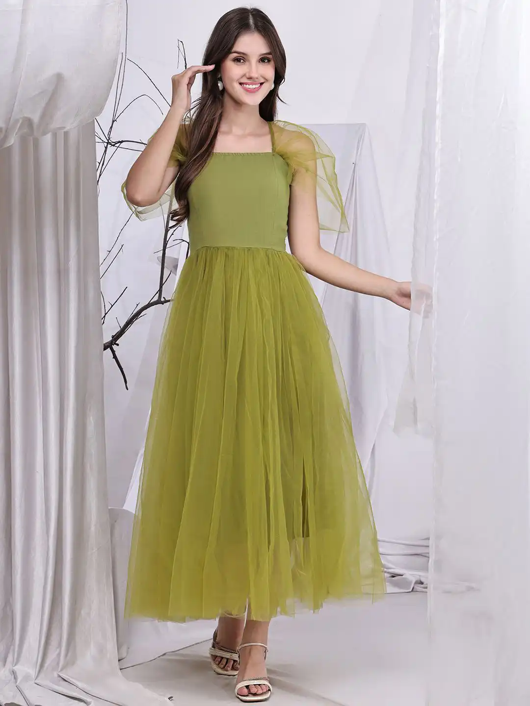 Buy CORSICA Square Neck Puff Sleeves Net Fit & Flare Midi Dress - Dresses  for Women 37402375 | Myntra