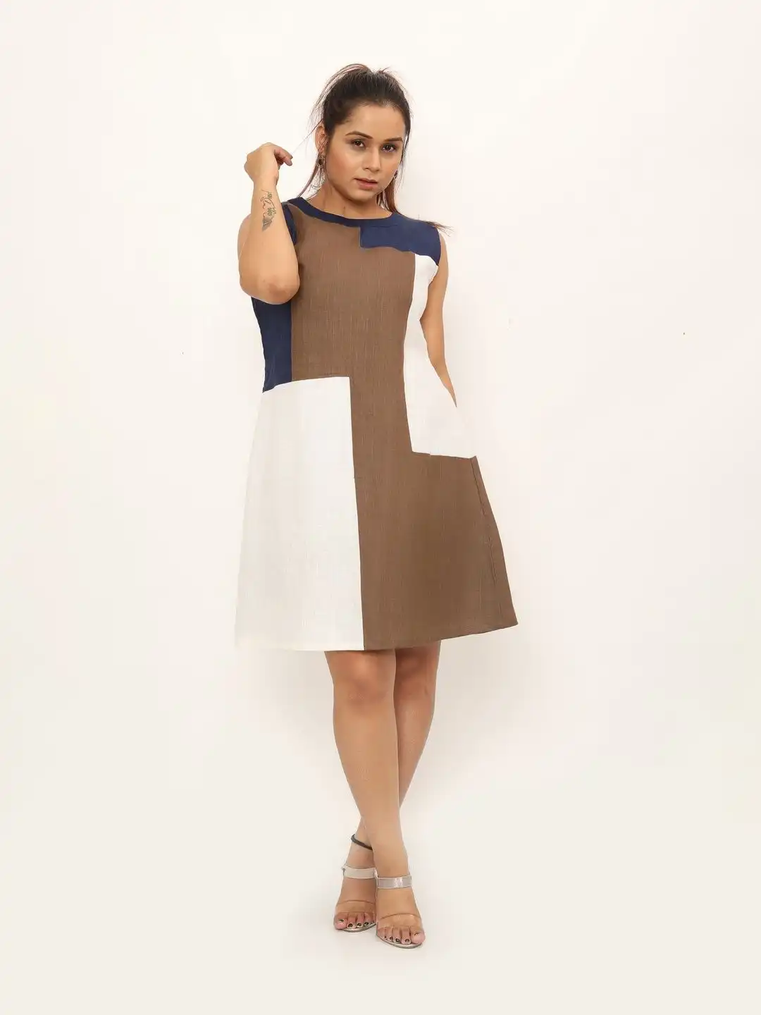 Buy dhaaga Women Topanga Colourblocked Linen Dress - Dresses for Women  36858493 | Myntra