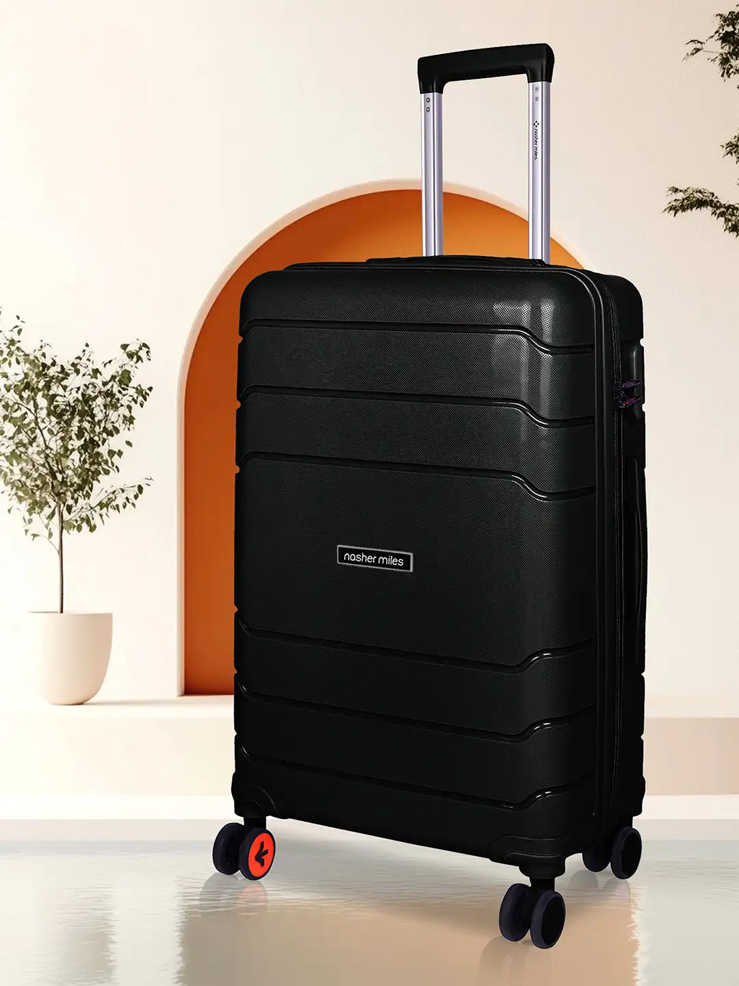 Buy Nasher Miles Lisbon Hard-Sided Trolley Bag- 75 cm - Trolley
