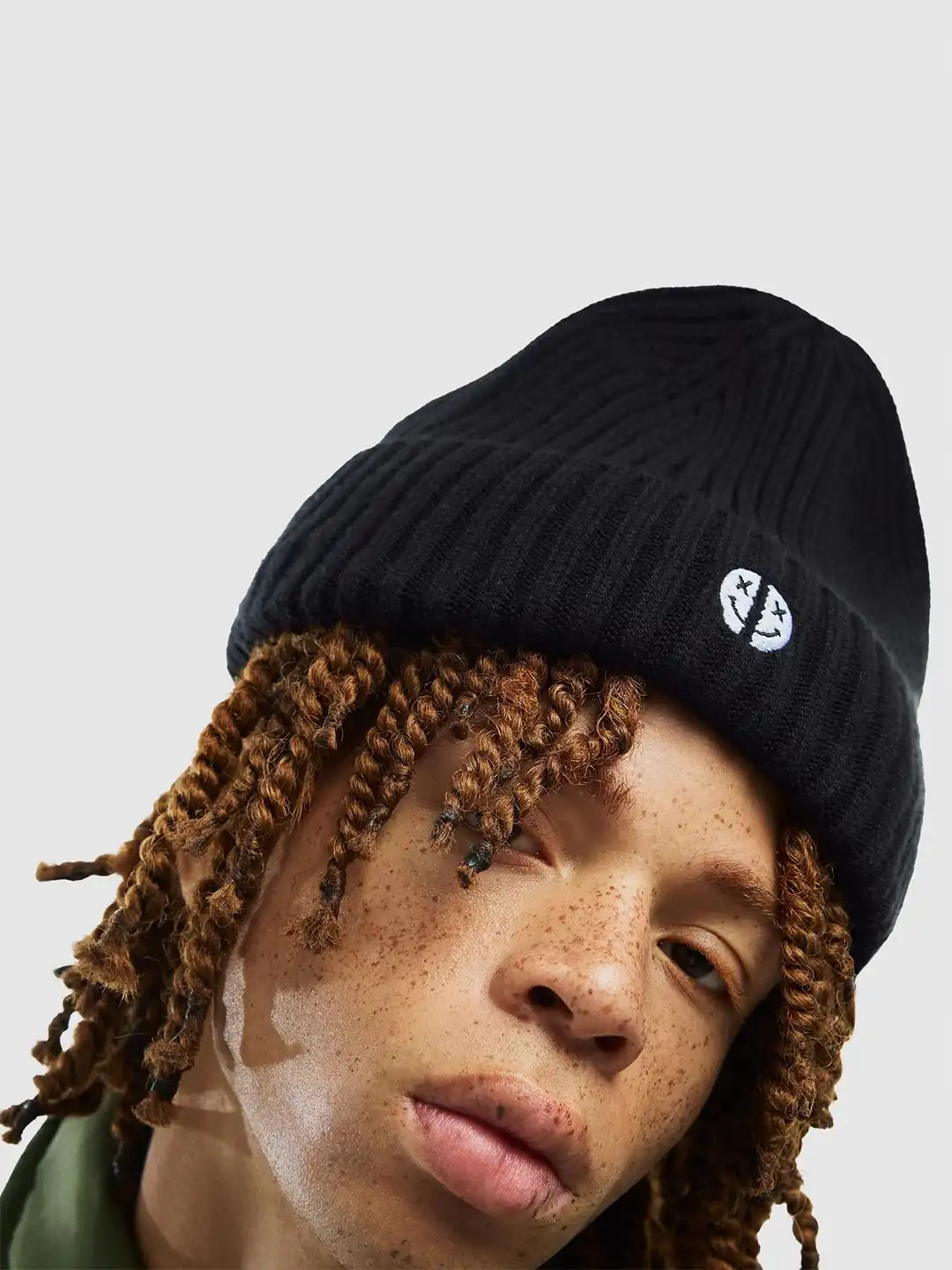 帽子 HYKE 25AW RIBBED KNIT WOOL BEANIE Buy Bershka Embroidered beanie - Caps for Men 36998625 | Myntra