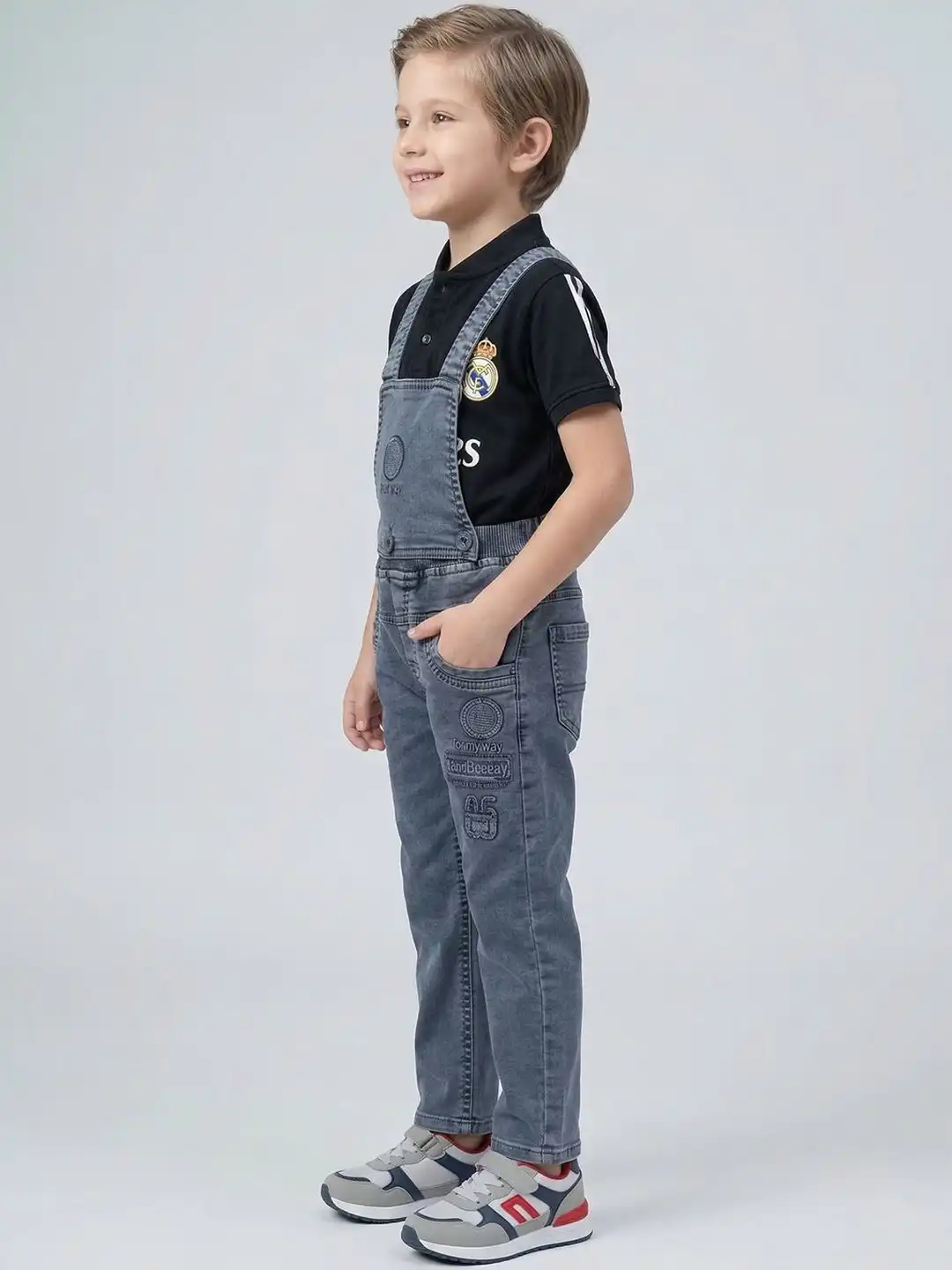 Buy JFR Boys Regular Fit Mid-Rise Light Fade Stretchable Jeans