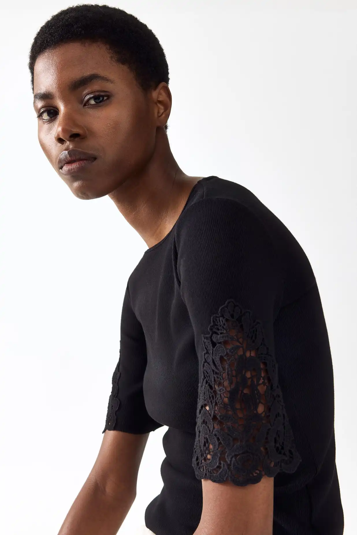 Buy H&M Ribbed Lace-Inset Top - Tops for Women 40688139 | Myntra