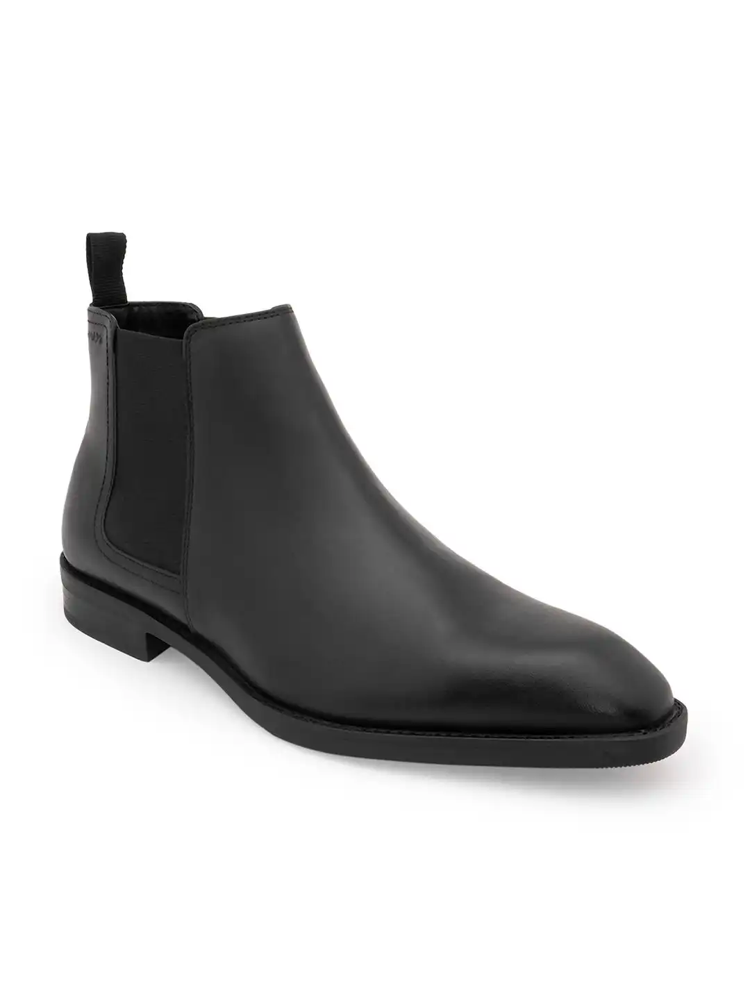 Buy Red Tape Men Casual Block-Heeled Chelsea Boots - Boots for Men