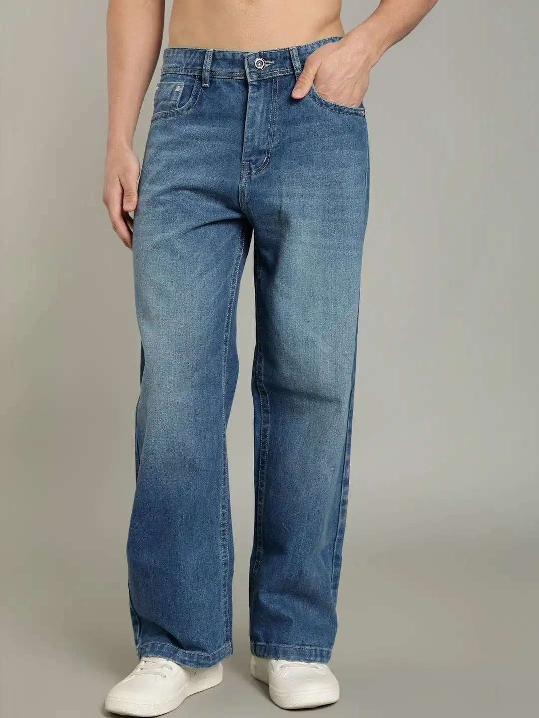 Buy COLOR HUNT Men Urban Mid-Rise Light Fade Baggy Jeans - Jeans 