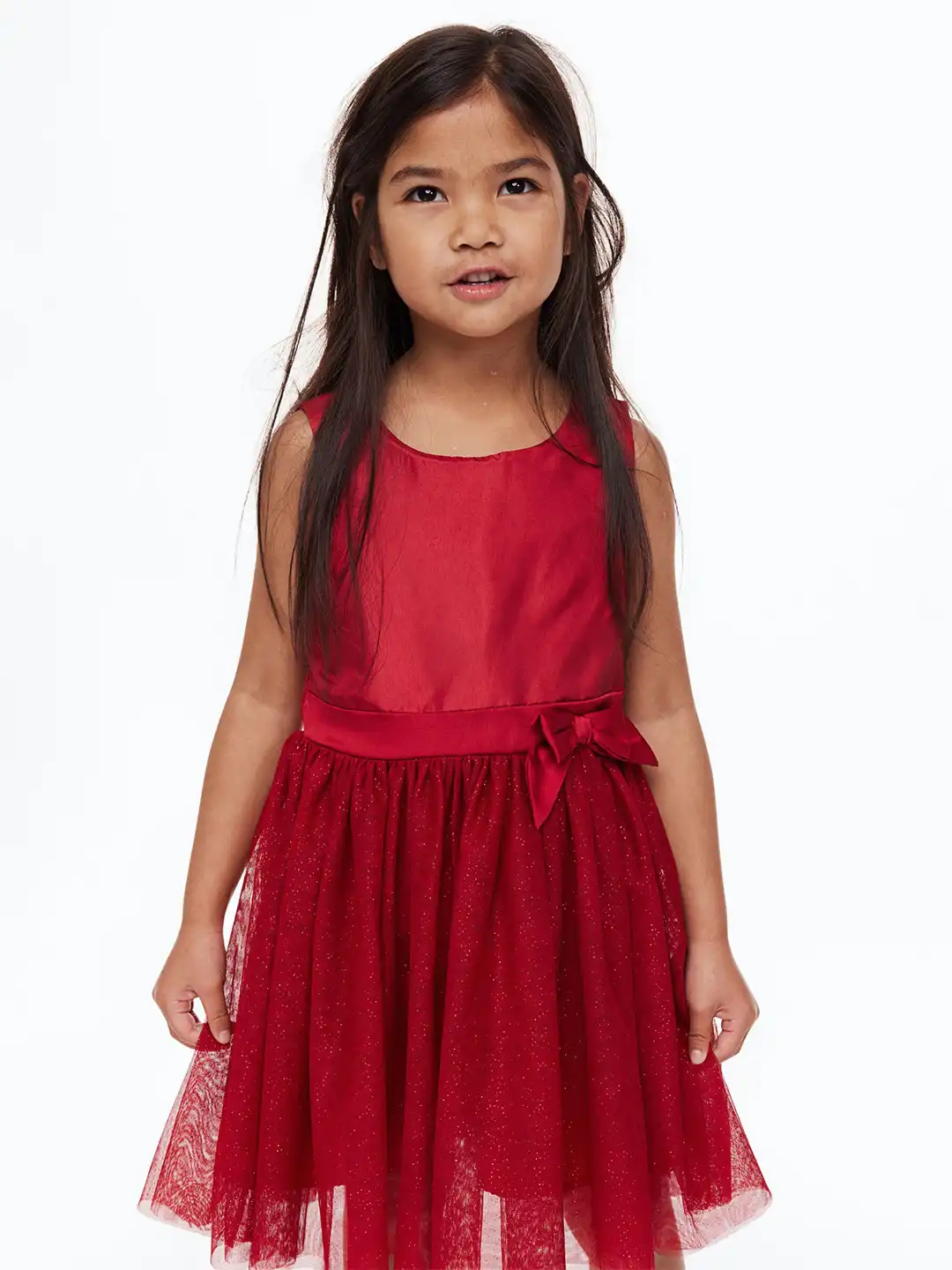 h&m red tulle dress GIAMBATTISTA VALLI x HM red tulle dress Size 2 Worn by celebs. Very sought after. Recently seen on #emilyinparis Can not be found anywhere or at least not this preferred color. Only