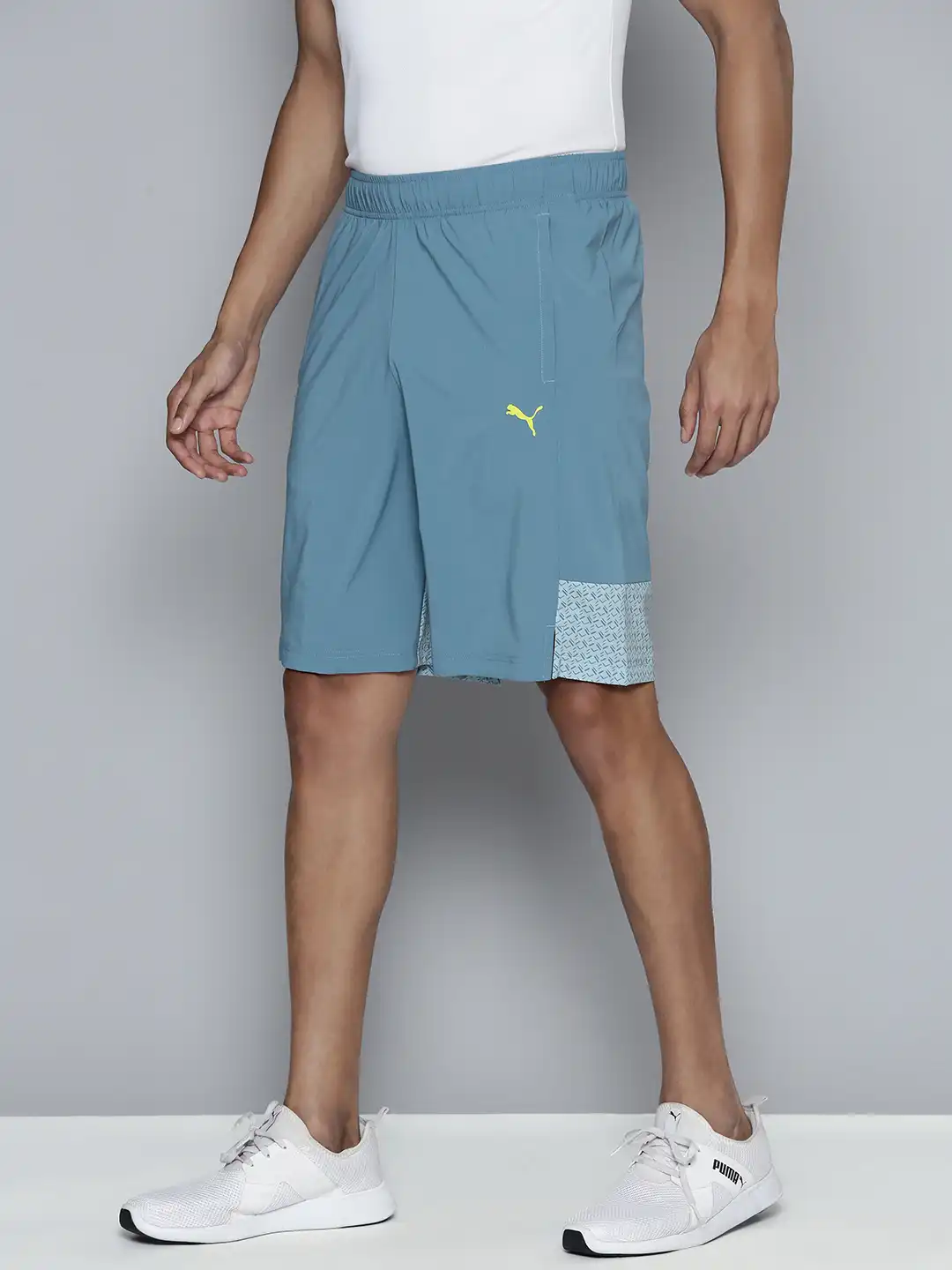 Buy one8 x PUMA Virat Kohli Woven dryCELL Training Men Sports
