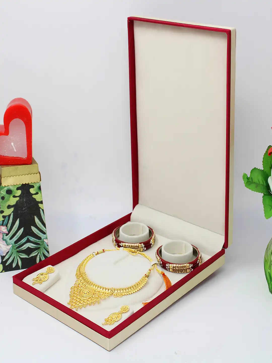 小物 jugon Buy atorakushon Maroon Necklace Box Jewellery Organiser