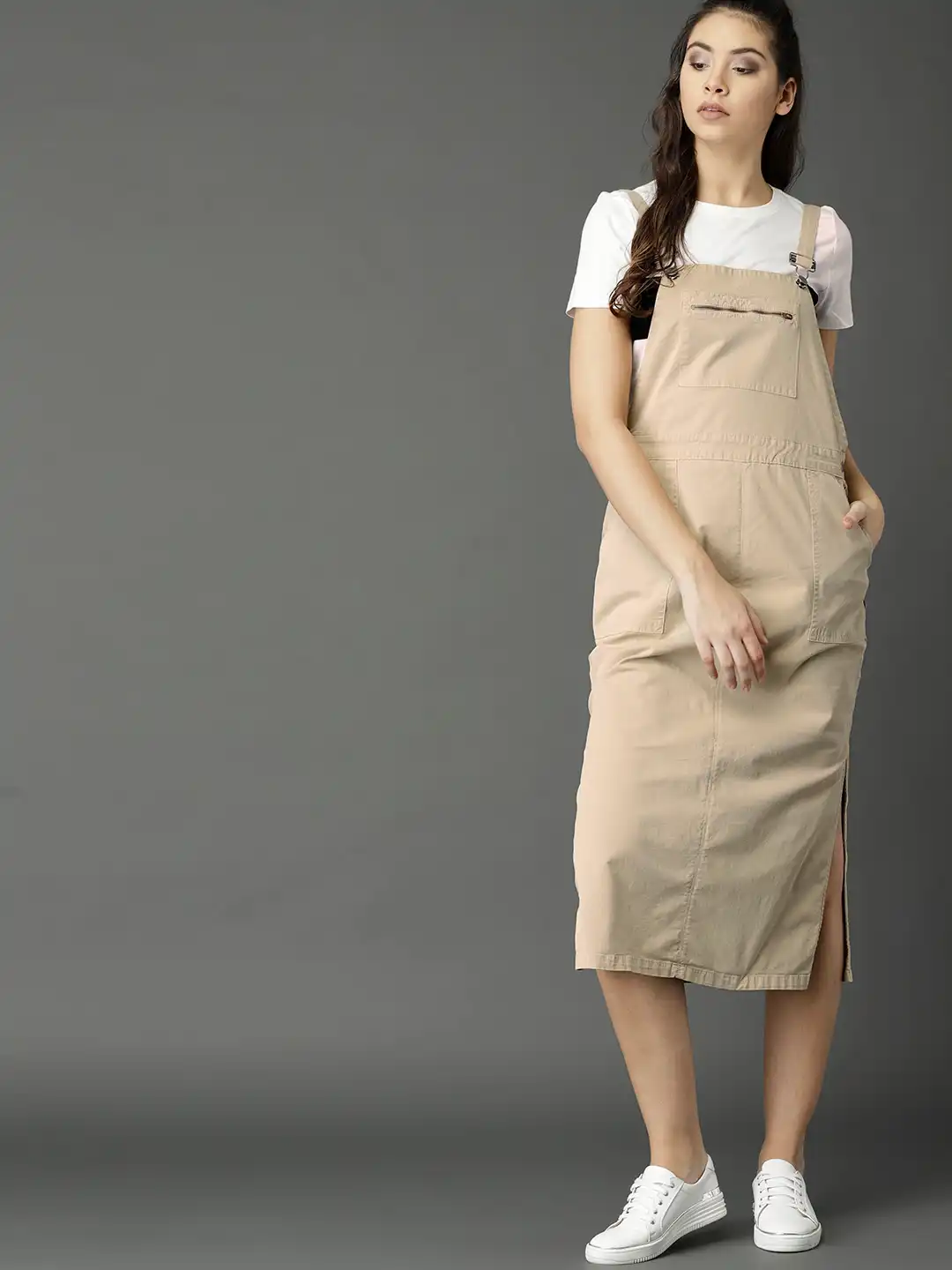 beige pinafore dress Buy Roadster Women Solid - Dresses for Women 2420944 DeNiro Tricolore Ionio Lace Color:Red Club Dress royal_blue it features a v