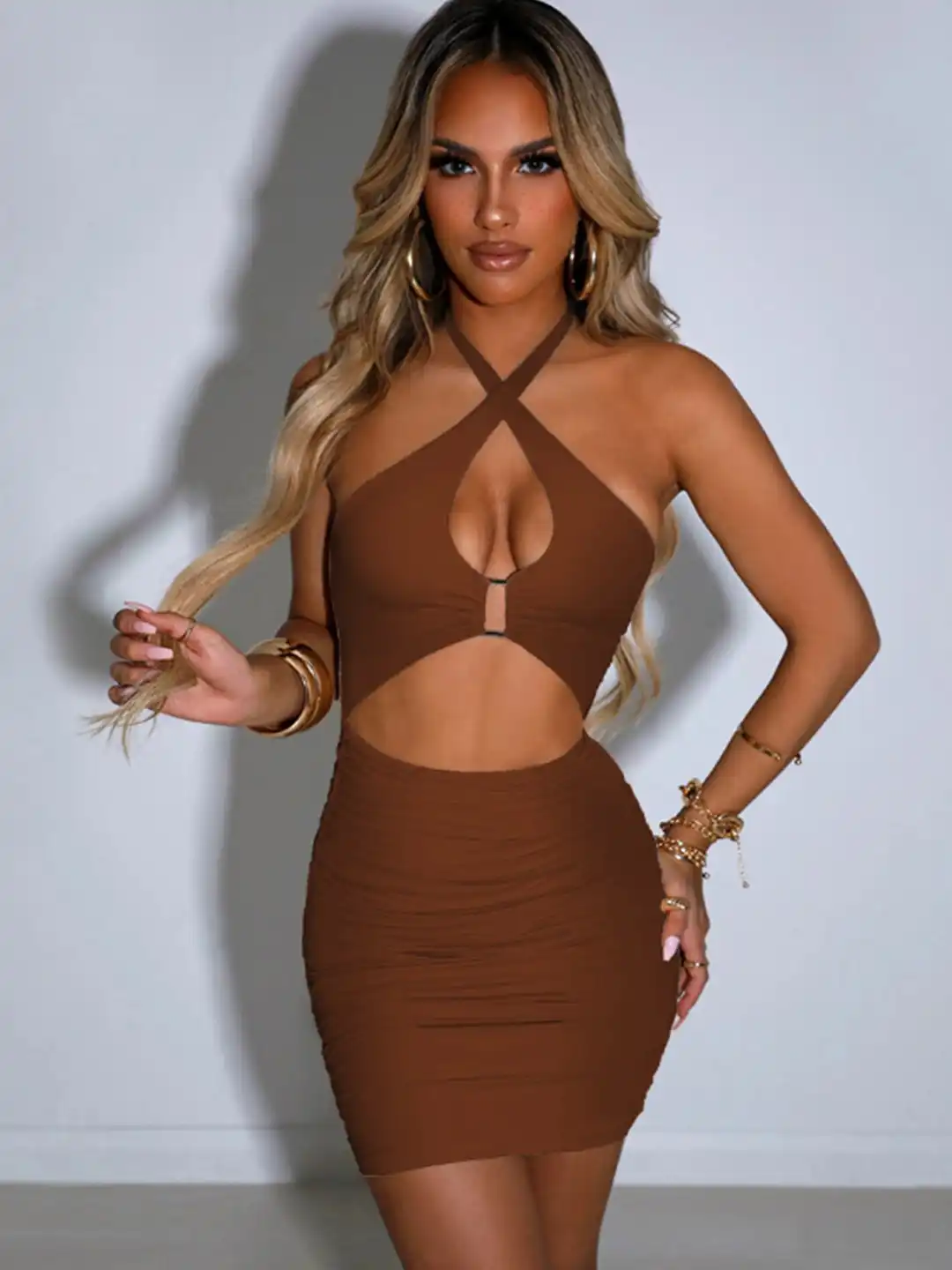 Buy LULU & SKY Halter Neck Cut Out Bodycon Dress - Dresses for Women  25190840 | Myntra