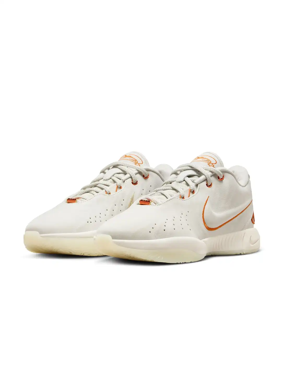 Buy Nike Men LeBron XXI EP Basketball Shoes - Sports Shoes for Men
