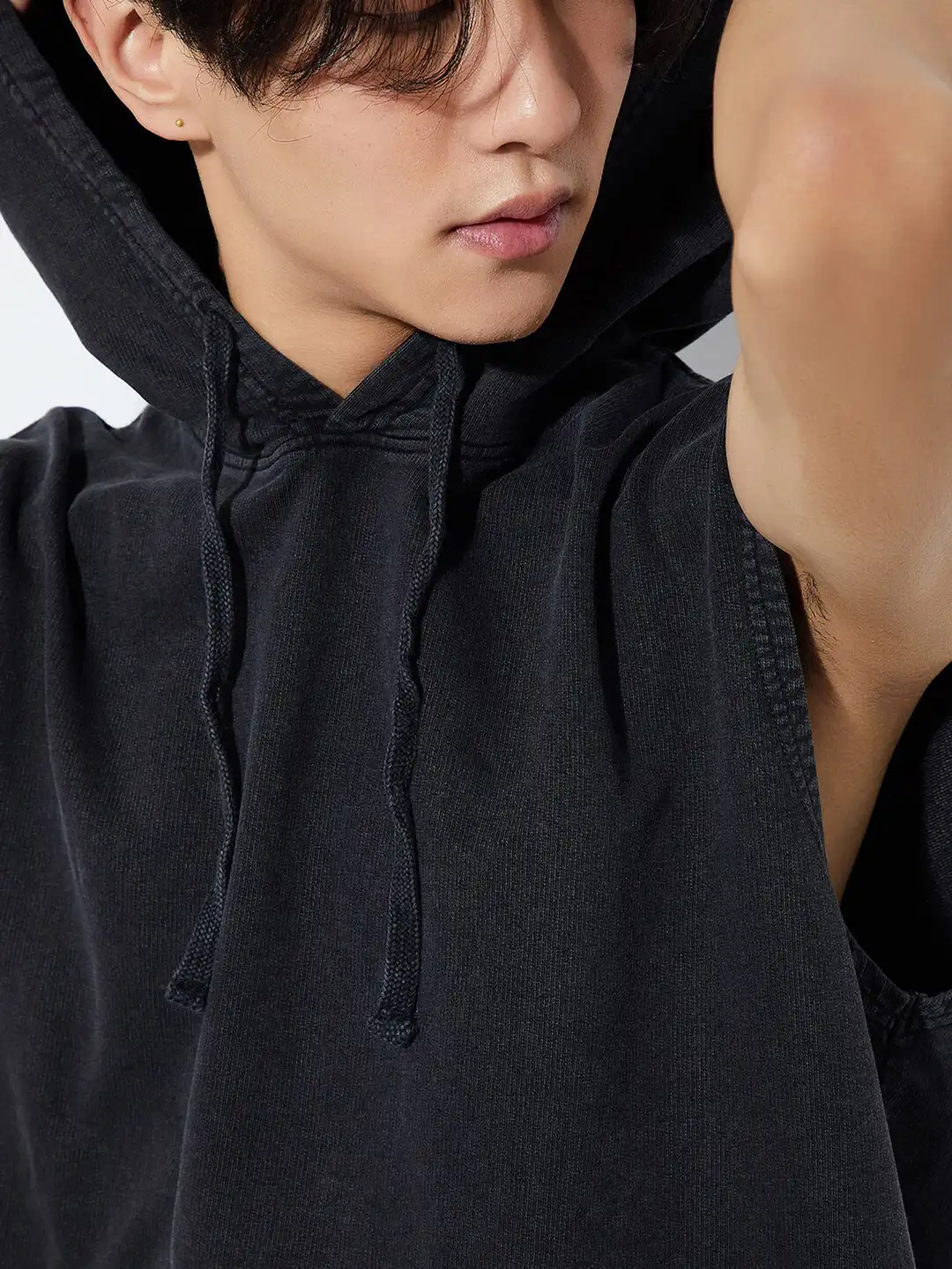 Buy max URB_N Sleeveless Hoodie - Sweatshirts for Men 27241920