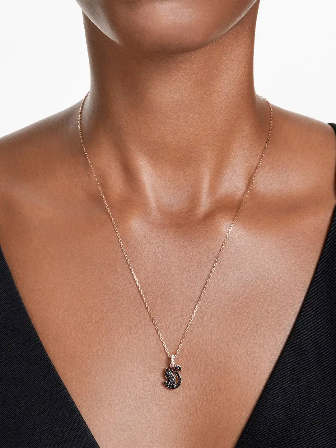 rose gold plated swan gold pendant