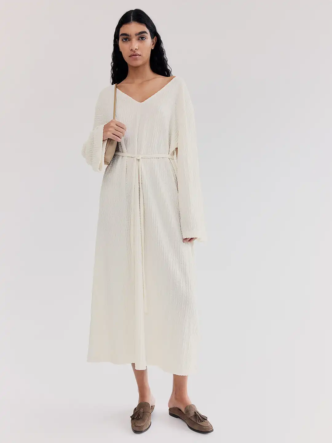 crinkled jersey dress h&m Buy - Dresses for Women 27819952 Long evening gown with off the shoulder 3-D floral details by Cameron Blake