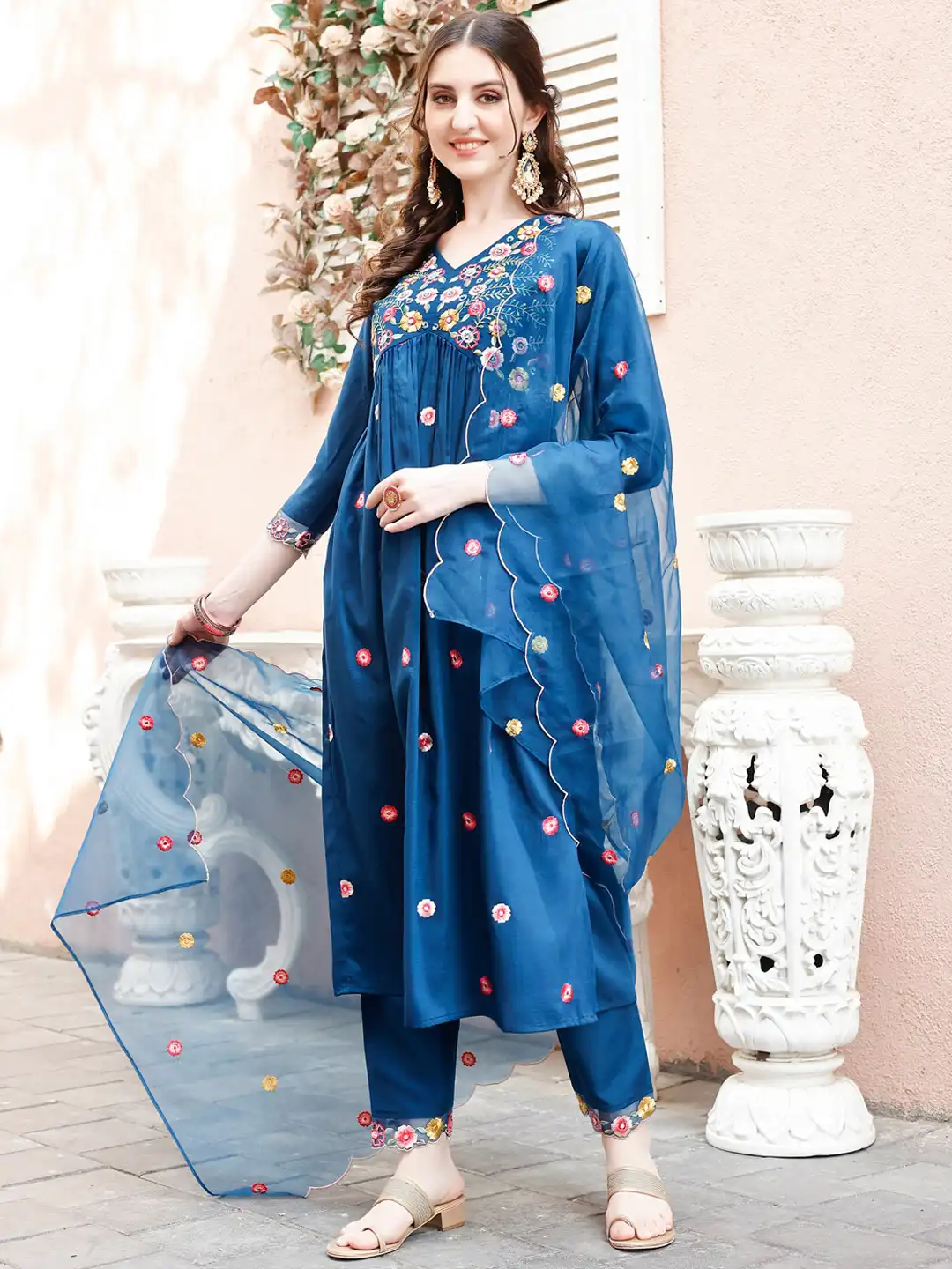 Buy KALINI Alia Cut Floral Embroidered V-Neck Pure Silk Kurta with Trousers & Dupatta - Kurta Sets for Women 27935236