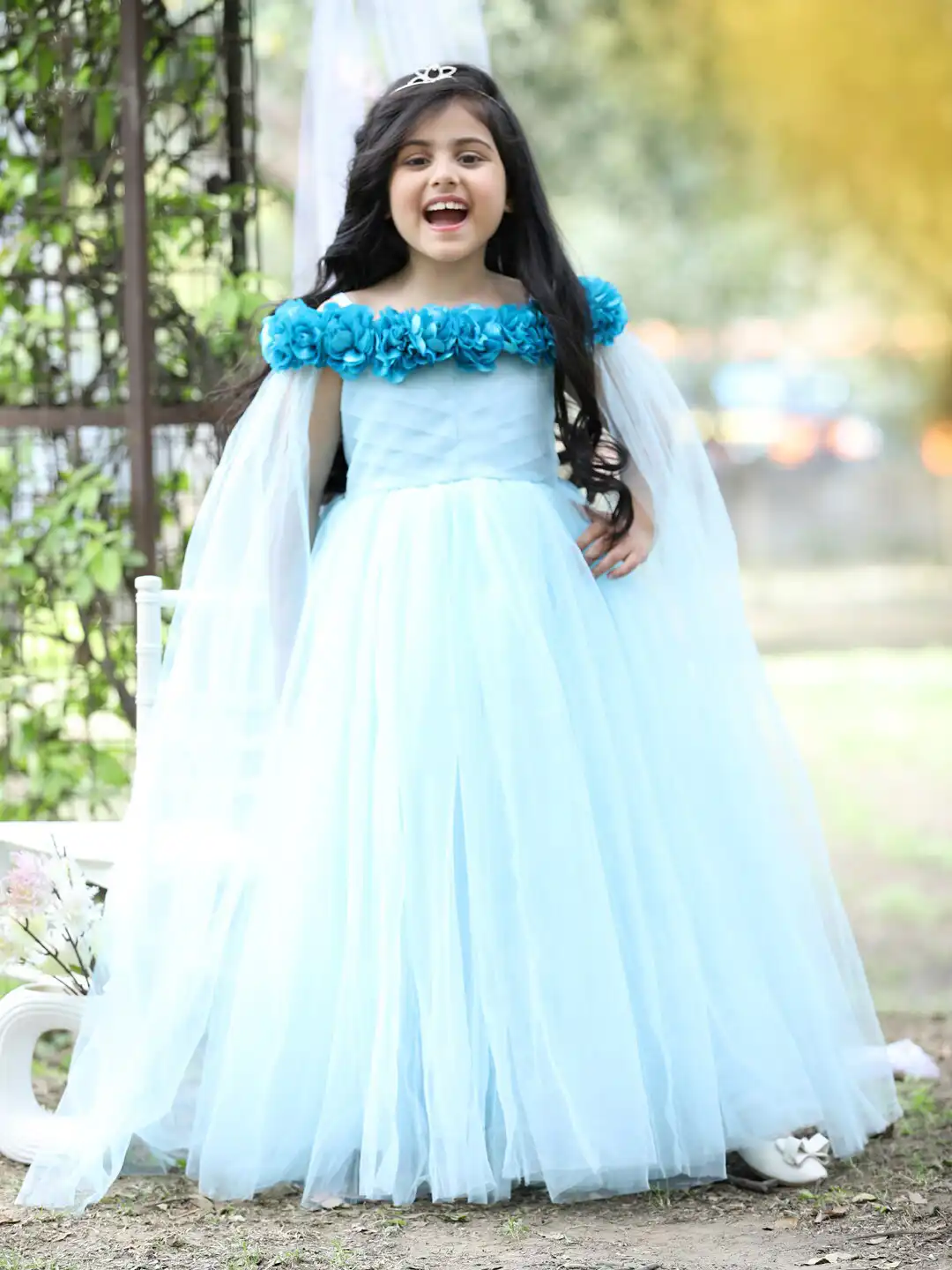 Buy Stuffie Land Girls Cape Sleeves Net A-Line Maxi Dress - Dresses for  Girls 28678748 | Myntra