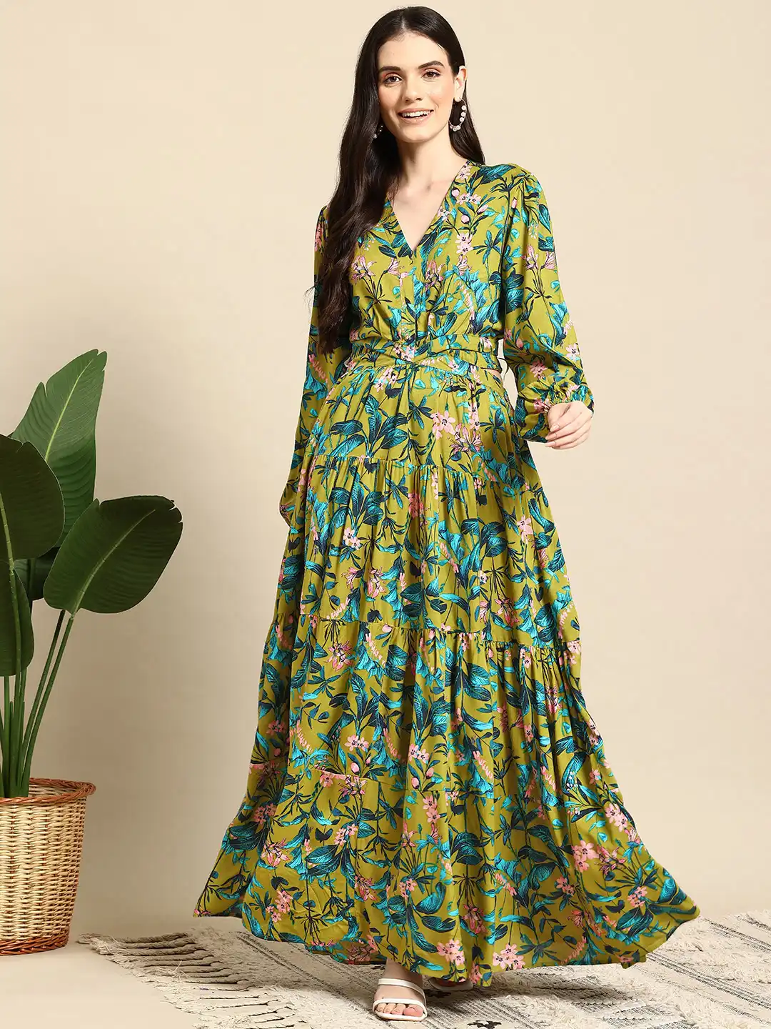 Buy Mast & Harbour Cut-Out Floral Print Maxi Dress - Dresses for Women  29893709 | Myntra
