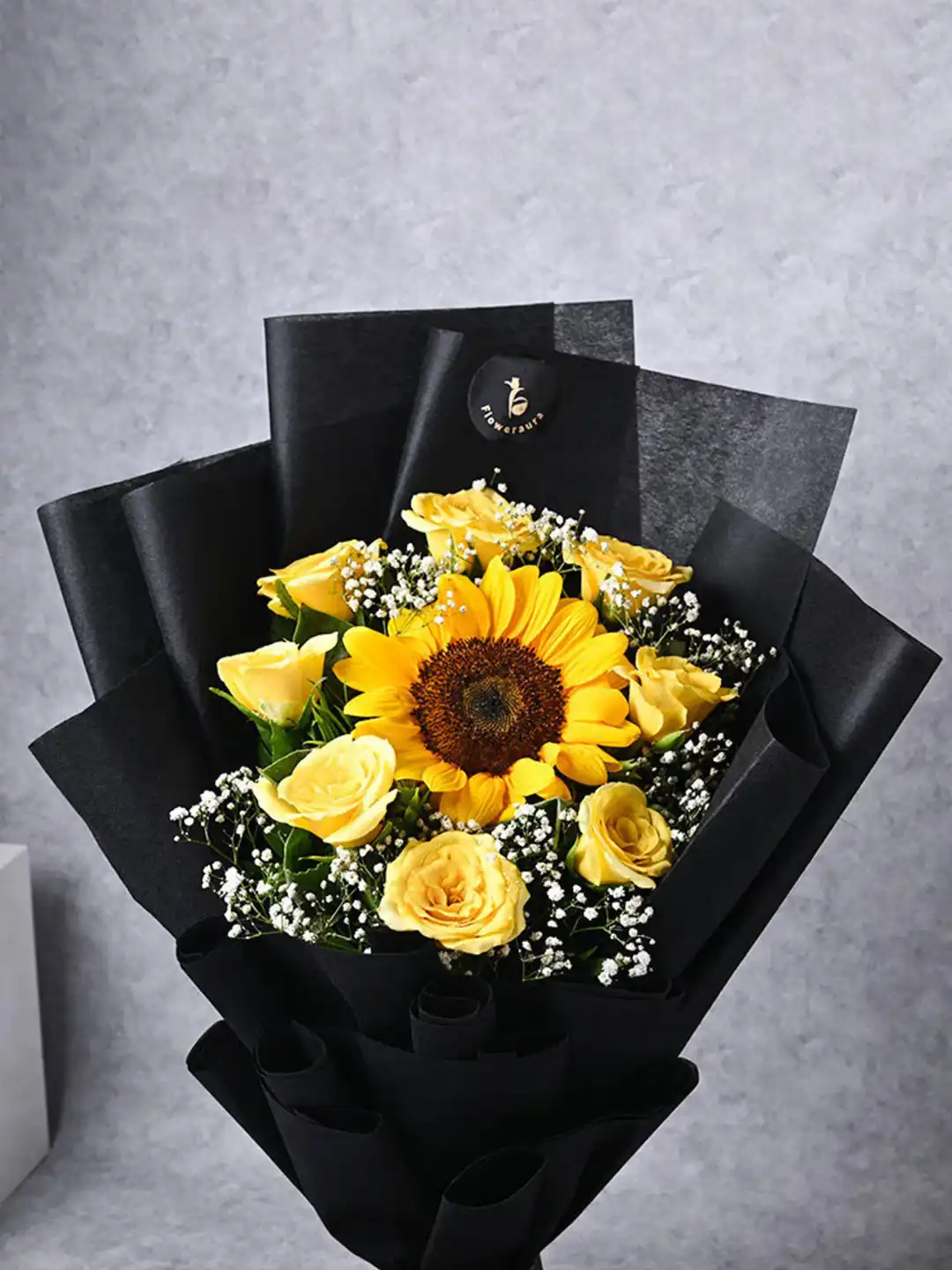 サンフラワー（感謝）/9 Buy Floweraura Yellow 9 Pieces Sunflower & Roses Flowers Bouquet