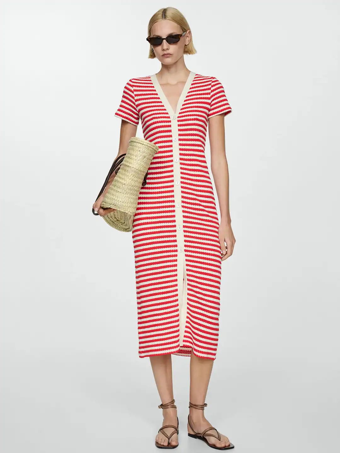 Buy MANGO Self Designed Striped Knitted Sheath Dress - Dresses for Women  30001080 | Myntra