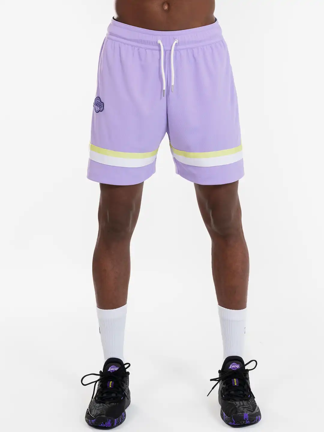 lakers therma flex shorts