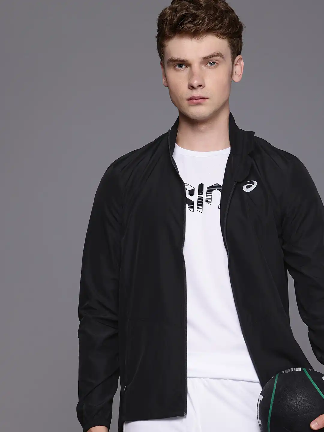 Buy ASICS Tailored Training Jacket - Jackets for Men 30109262 | Myntra