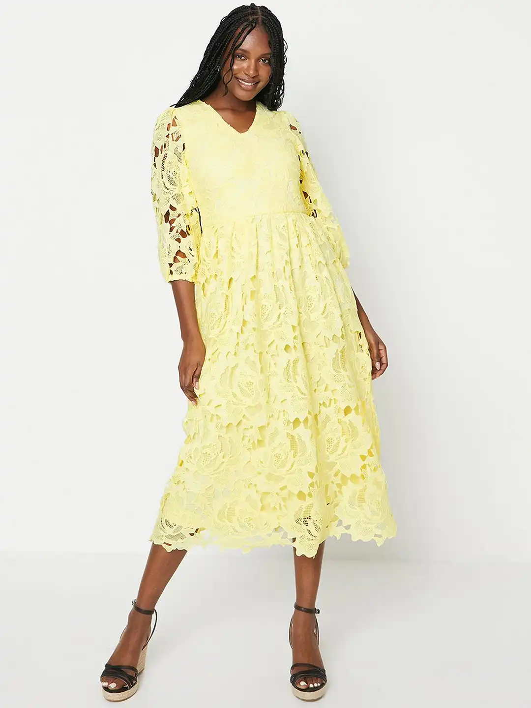2025 graduation dresses Ross Park Mall | Commence down the aisle in from Windsor. These chic dresses are perfect for the ceremony to the celebration! From Gold Sequin main image 0