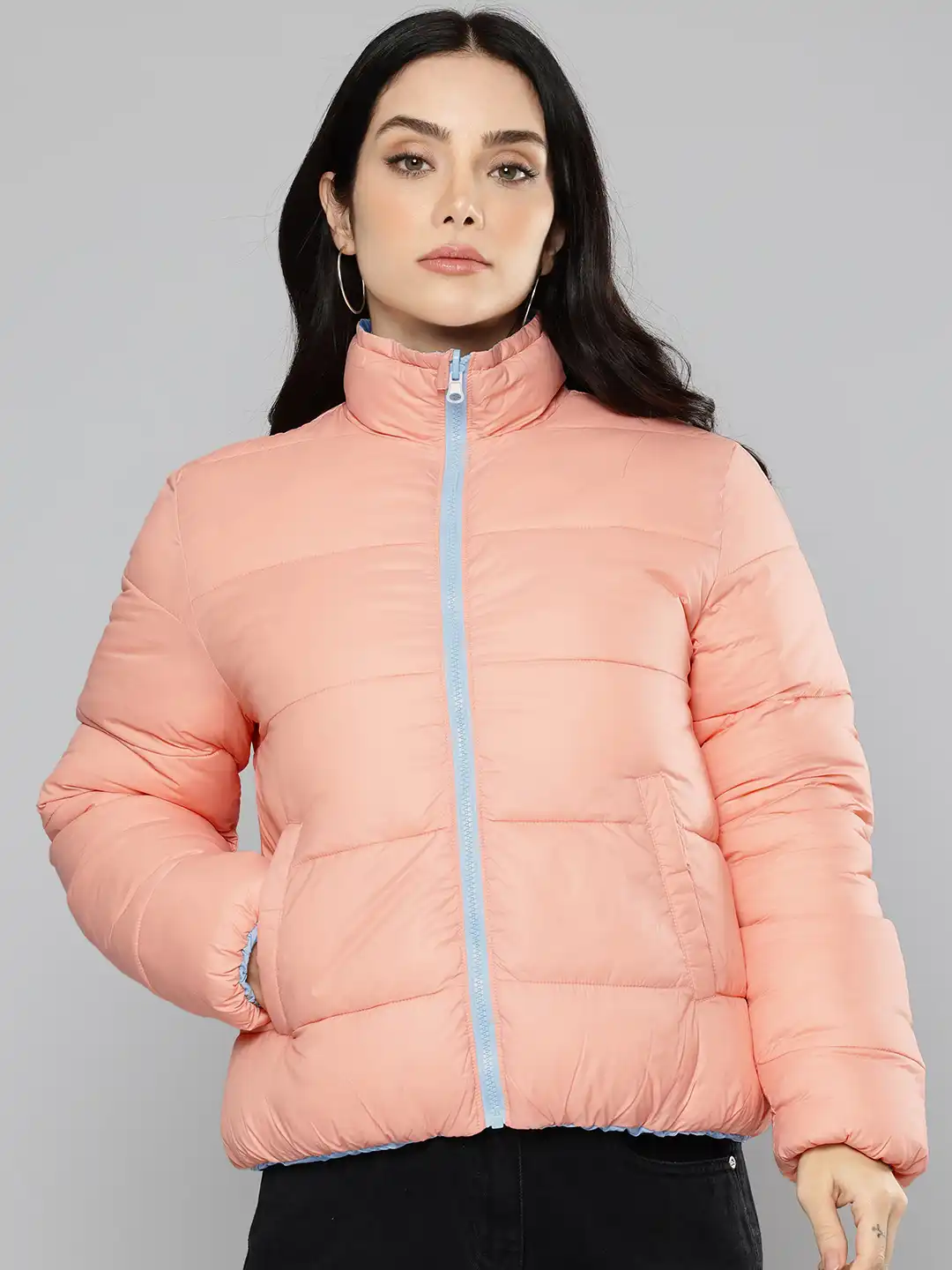 (取寄) リーバイス レディース スタンド カラー ウール パファー ジャケット Levi's women Stand Collar Wool Puffer Jacket Red/Navy/Oatmeal Buy Levis Stand Collar Reversible Puffer Jacket - Jackets for