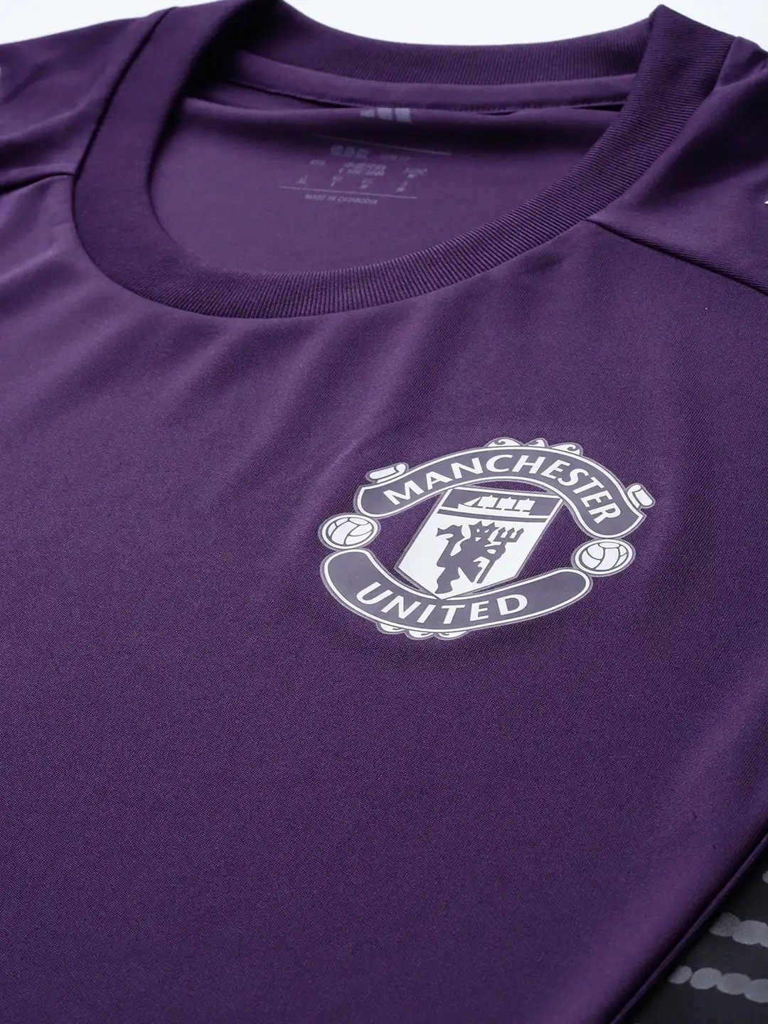 Buy ADIDAS Men Manchester United Slim Fit Football Training Jersey