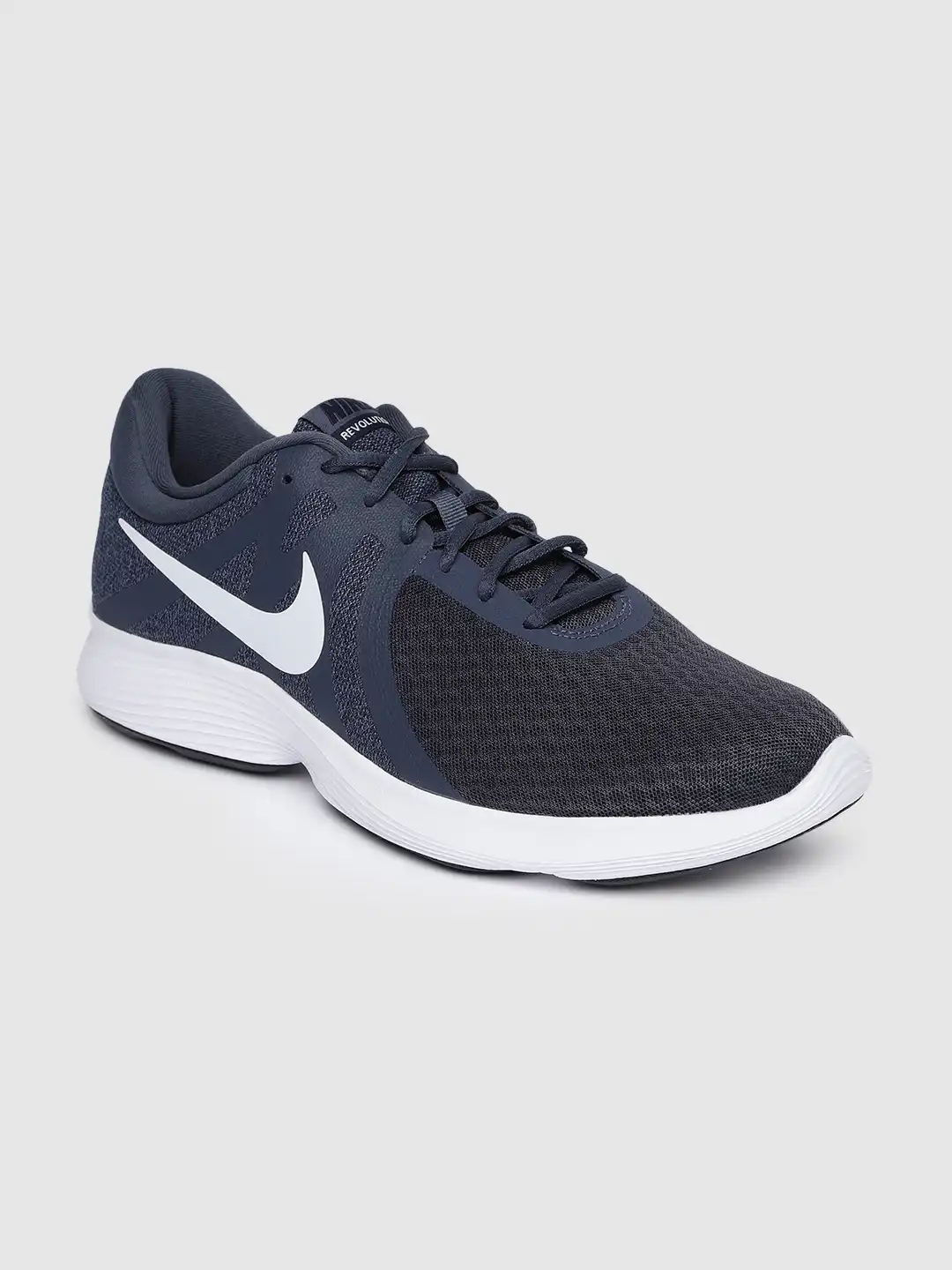 nike revolution 4 running
