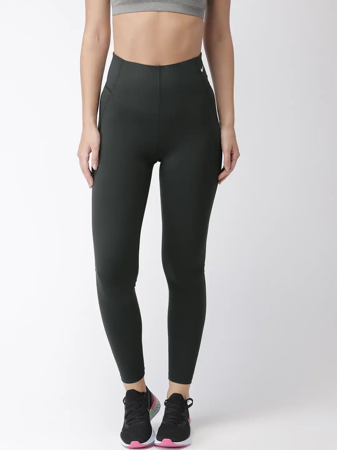 nike sculpt women's training crops