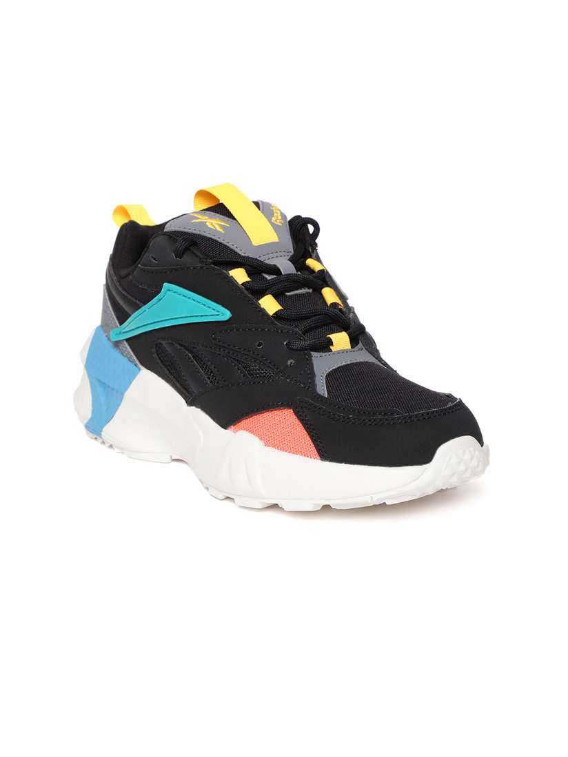 Women's reebok classics aztrek casual shoes hot sale