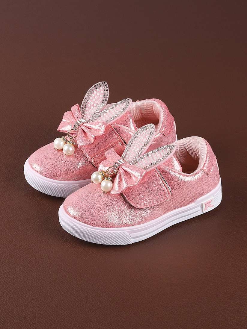 Walktrendy shoes for girl clearance