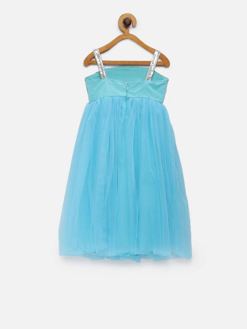 Barbie by many frocks deals