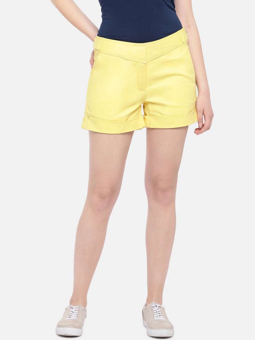 Yellow hot pants shorts outlet