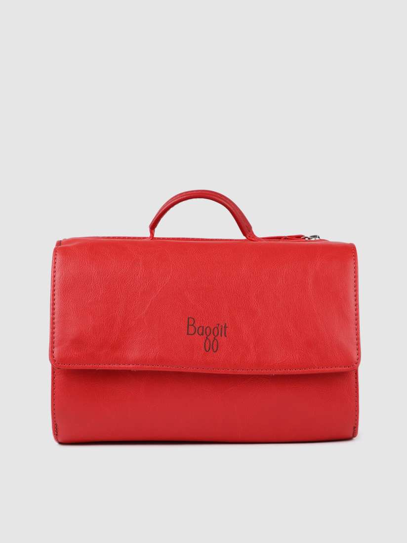 Buy Baggit Red Solid Makeup Pouch Travel Accessory for Women 10334141 Myntra