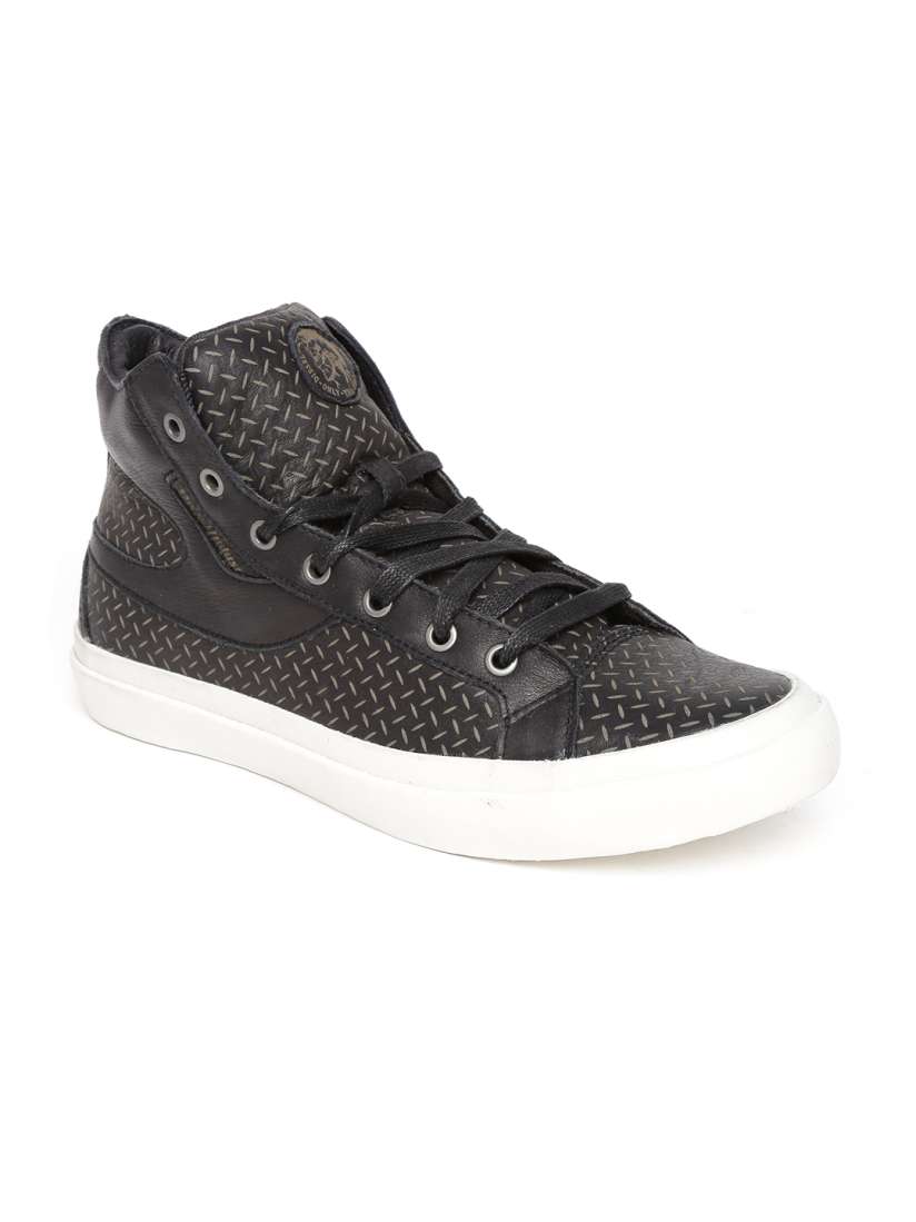 Buy DIESEL Men Black Textured Leather Casual Shoes Casual Shoes for Men 1035211 Myntra