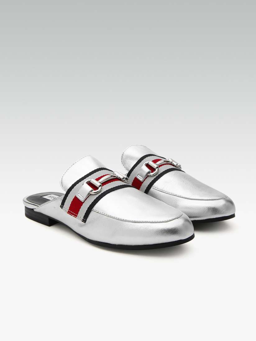 Buy Steve Madden Women Silver Toned Solid Leather Mules Flats for Women 10355485 Myntra