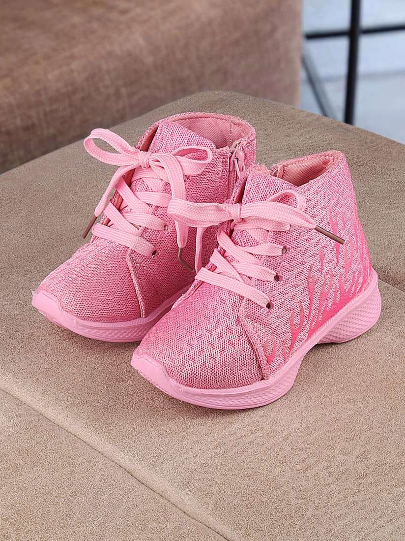 Walktrendy shoes for girl cheap