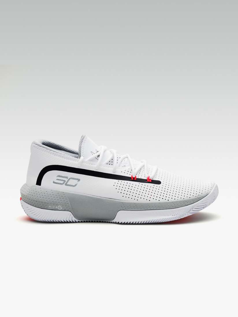 Under armour sc 3zer0 iii new arrivals