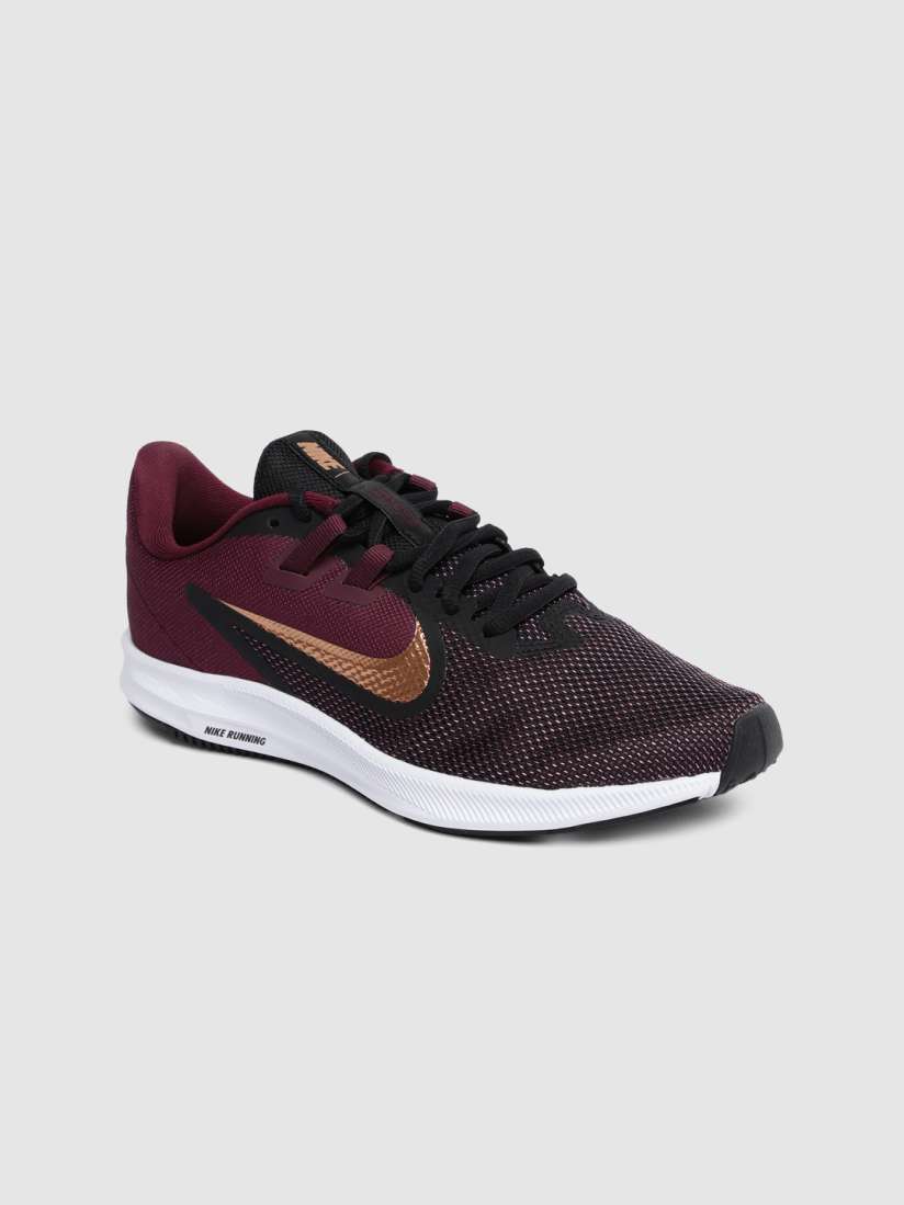 Women's downshifter 9 running sports shoes top