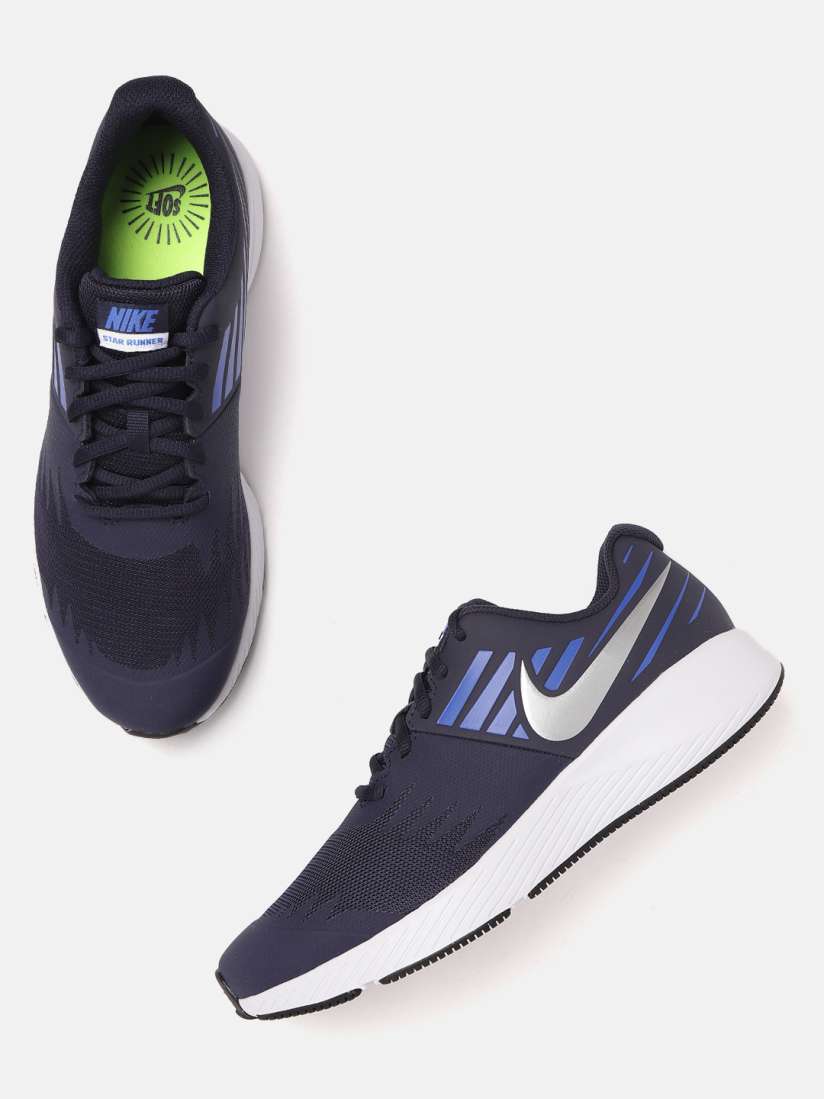 Boys navy nike shoes shop