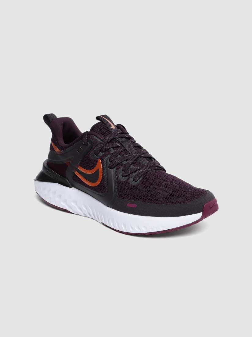 Nike legend react video best sale