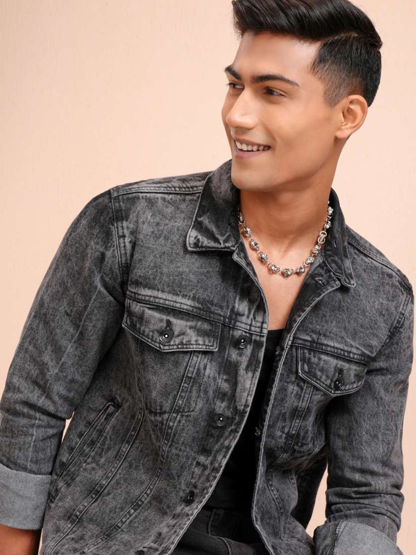 Buy LOCOMOTIVE Men Washed Denim Trucker Jacket - Jackets for